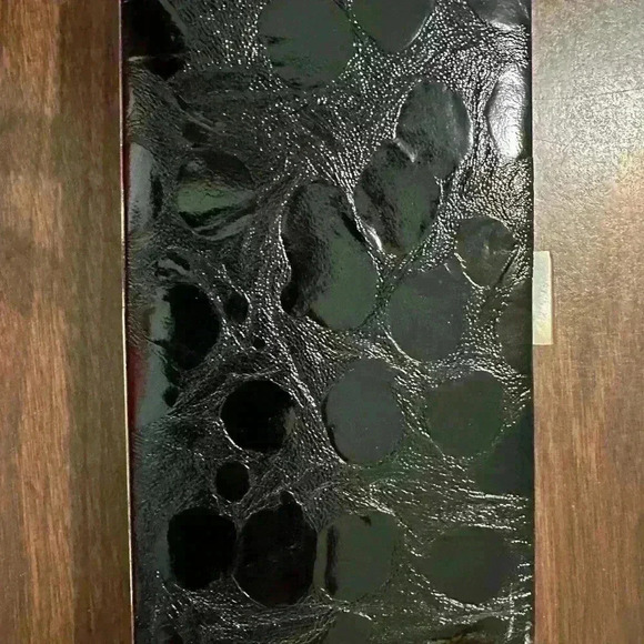 New Clutch Wallet With Chain. Black Patent Leather. Snap Closure. - Picture 2 of 8